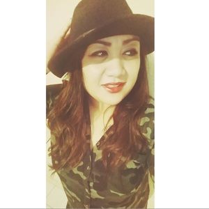 Meet your Posher, Care